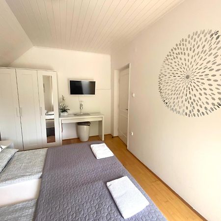 Do-Ti Apartmanhaz Balatonlelle Extérieur photo