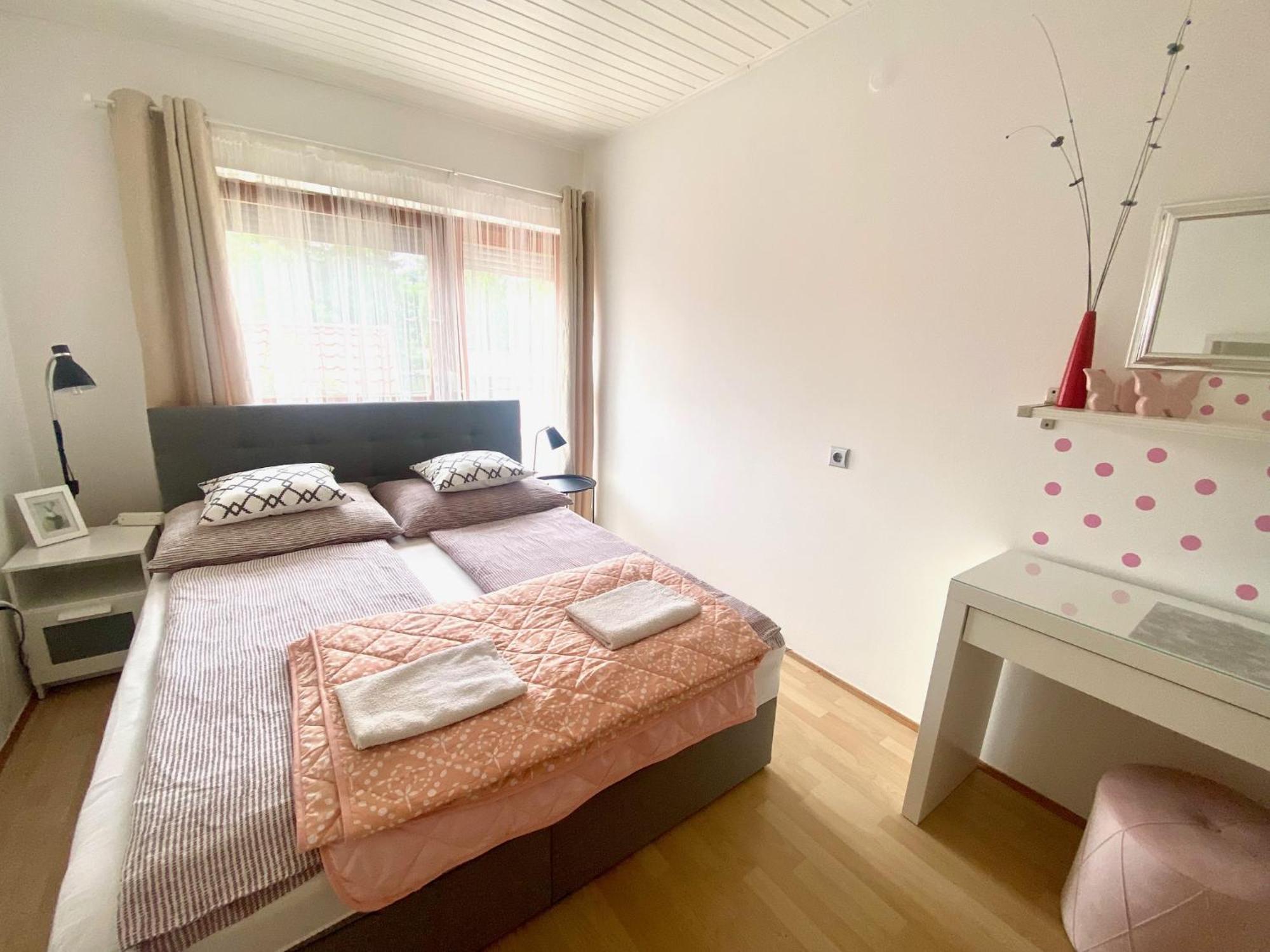 Do-Ti Apartmanhaz Balatonlelle Extérieur photo